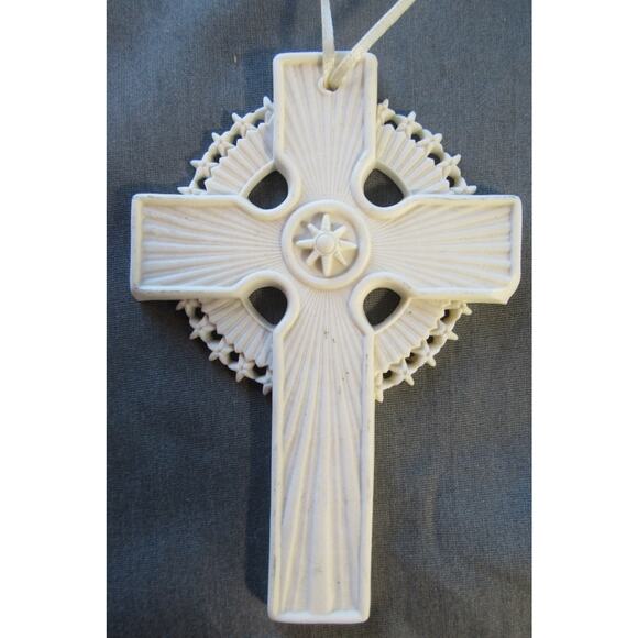 Margaret Furlong 2000 Bisque Hope Cross Christmas Ornament 4.5 inches - Picture 1 of 5